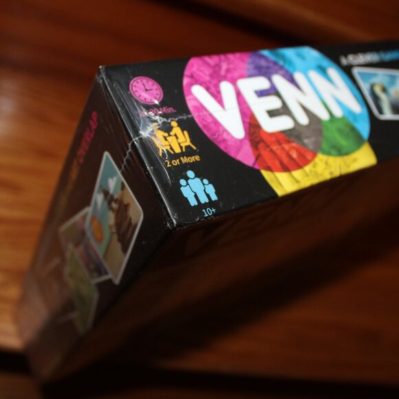 3/$77❤️VENN board game USAopoly Team Party Family Word Picture Association Color - Picture 13 of 14